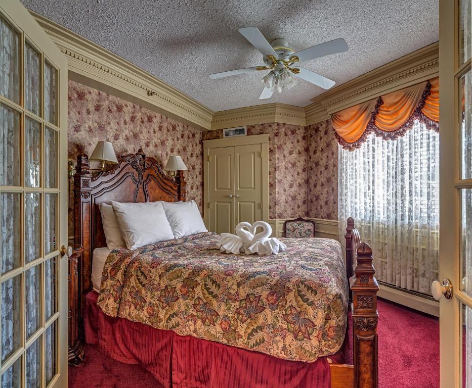 Athabasca Hotel 2*
